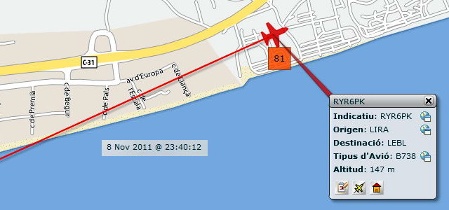 Avi� aproximant-se a l'aeroport de Barcelona-El Prat per aterrar a la tercera pista, en configuraci� est, sobrevolant Gav� Mar dins de l'horari nocturn i amb un elevad�ssim impacte ac�stic (8 Novembre 2011 - 23:40h)